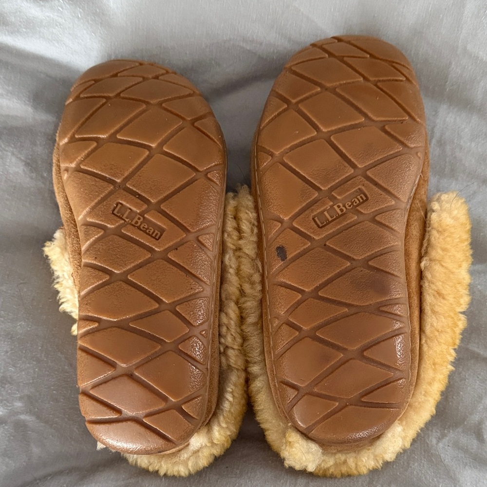 L.L. Bean Shearling Slippers - Picture 3 of 7